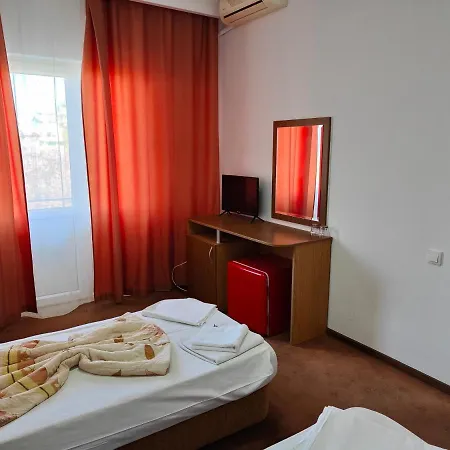 Hotel Cris Costineşti
