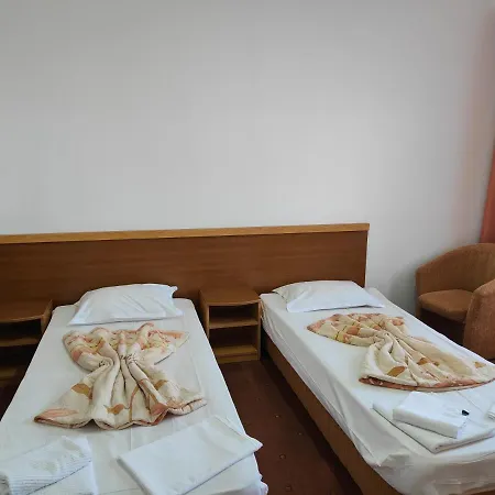 Hotel Cris